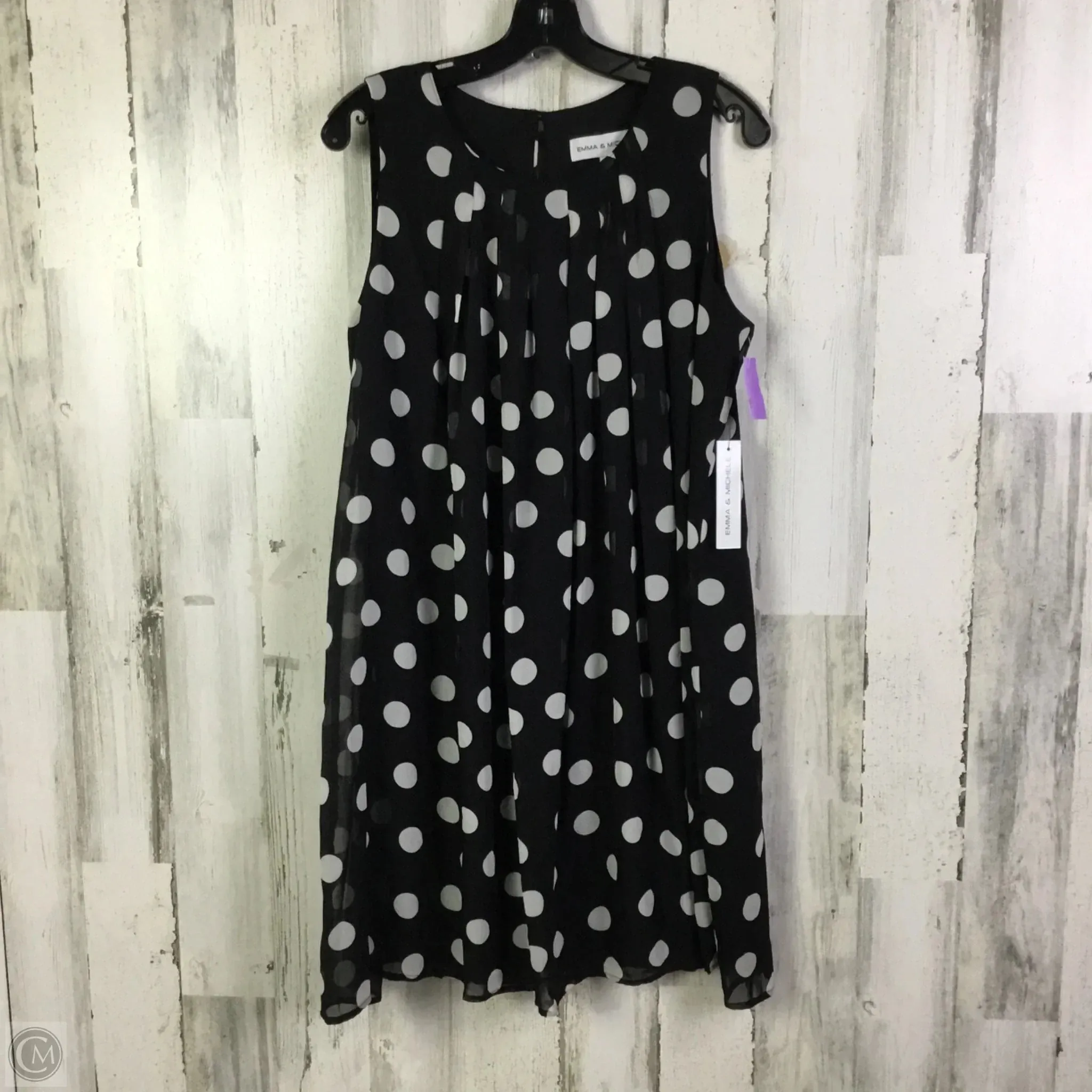 Dress Casual Short By Emma And Michele In Black & White. Size: Xlp