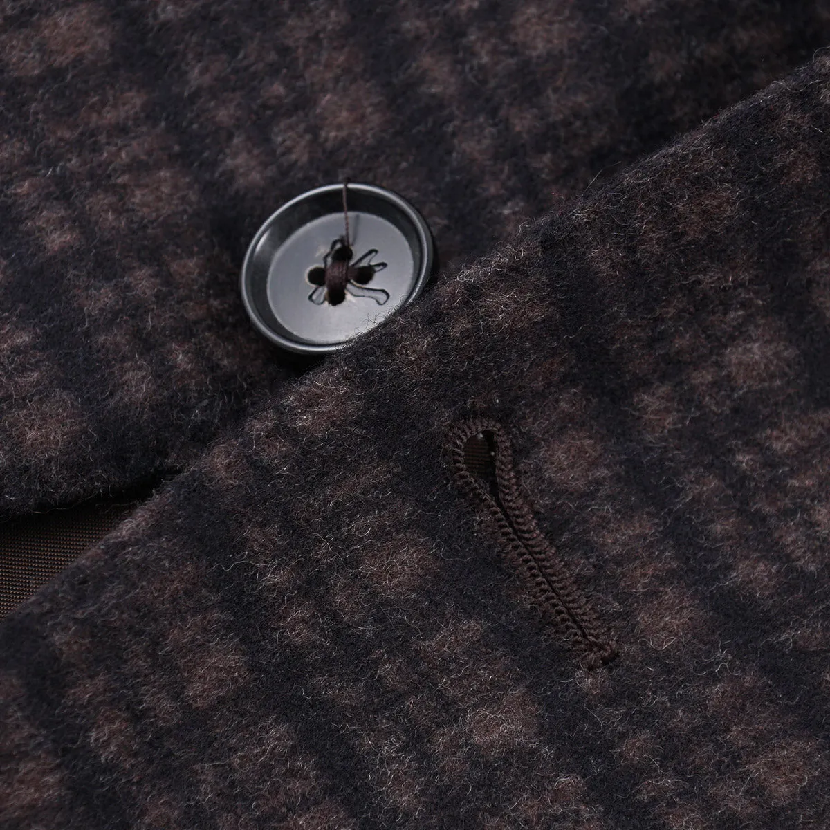 Isaia Flannel Wool-Cashmere Sport Coat